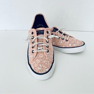 Sperry Women’s Top Sider size 6.5 with memory foam